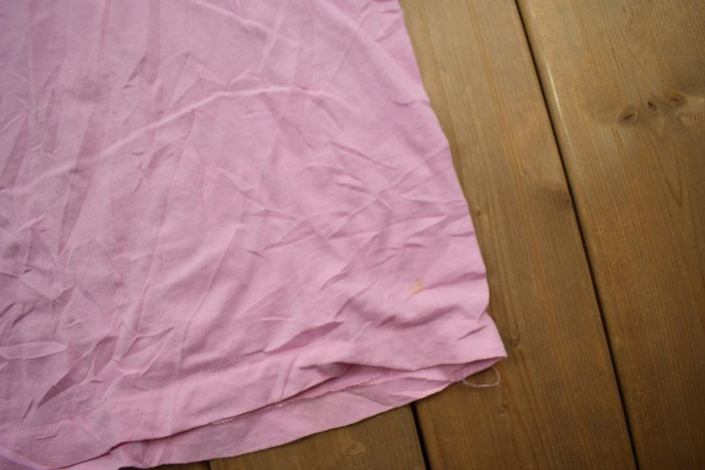Vintage 1990s Queens Are Wild Single Stitch Pink Graphic T-Shirt Made In USA