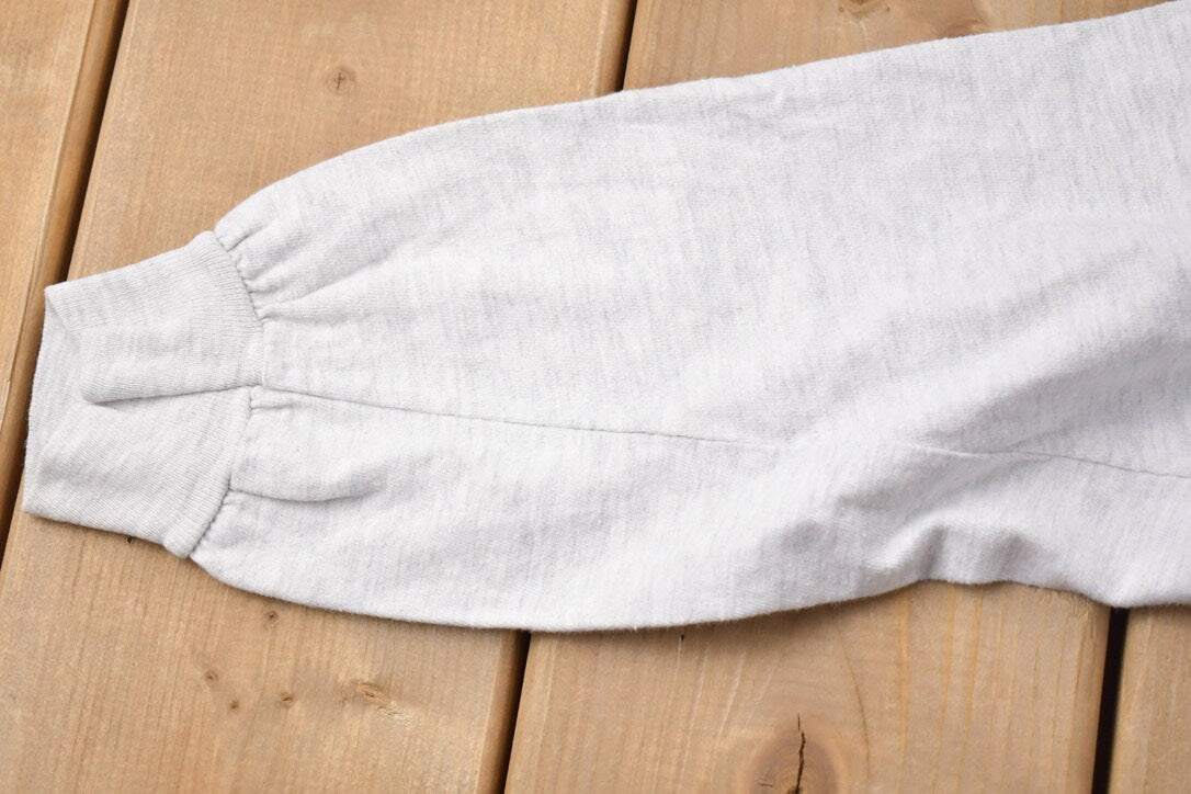 Vintage 1990s Animals Manitoba Hanes Beefy Longsleeve T-Shirt