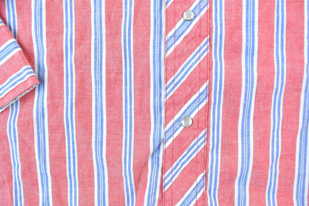 Vintage 1990s Wrangler Button Up Western Shirt