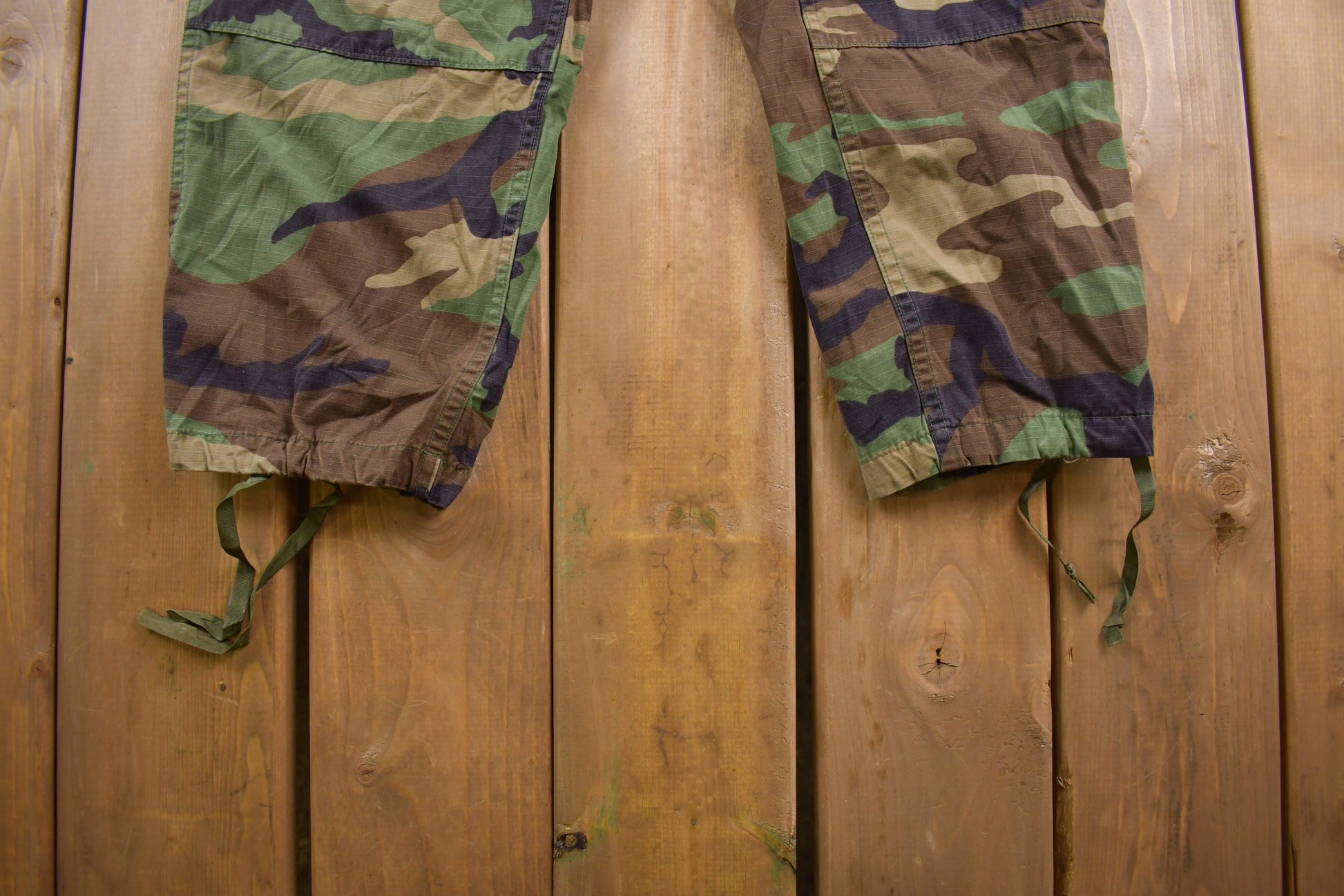 Vintage 2001 Military Woodland Camouflage Cargo Pocket Pants 28-30 x 27