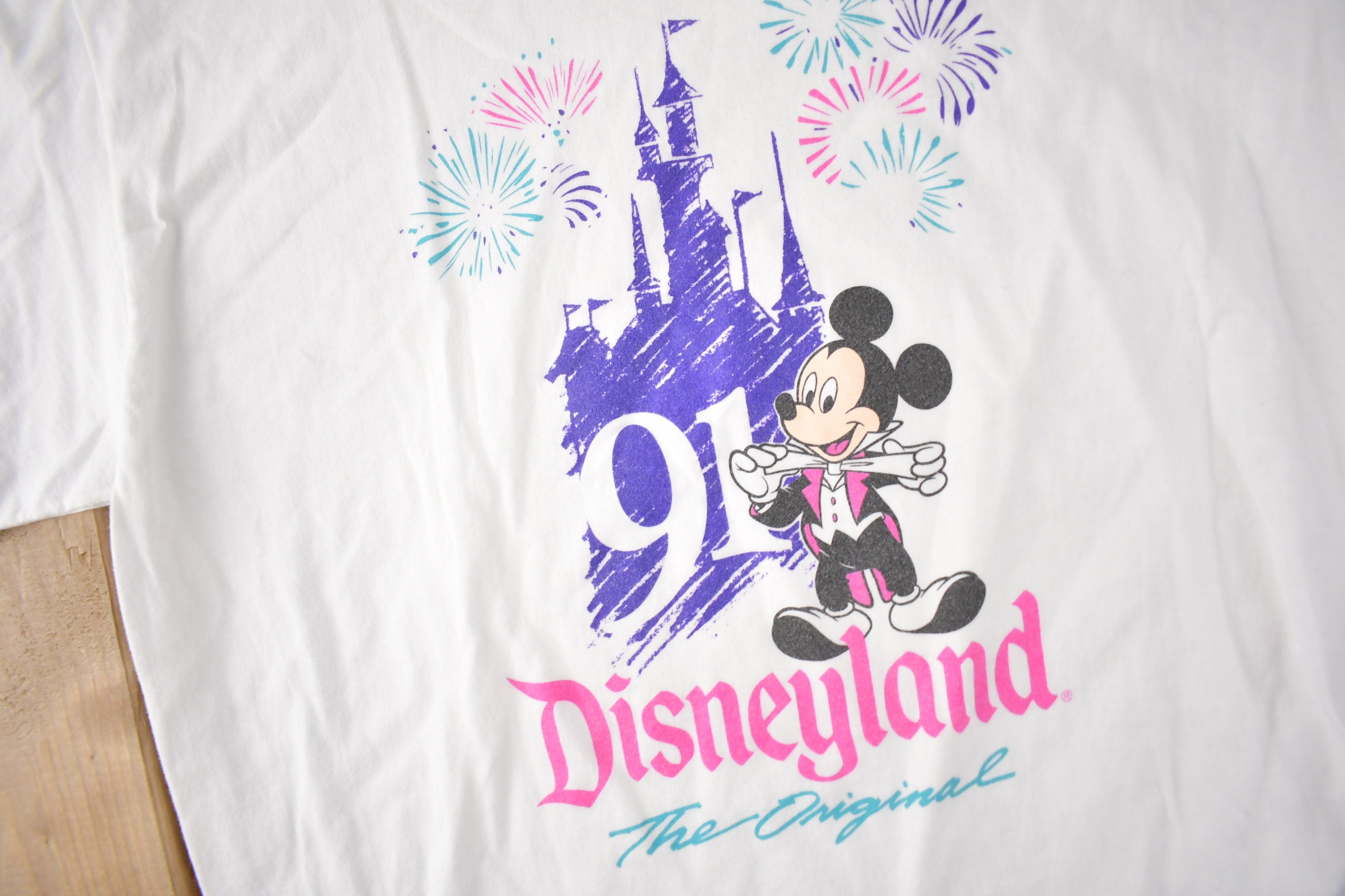 Vintage 1991 Disneyland Mickey Mouse Graphic T-Shirt made In USA