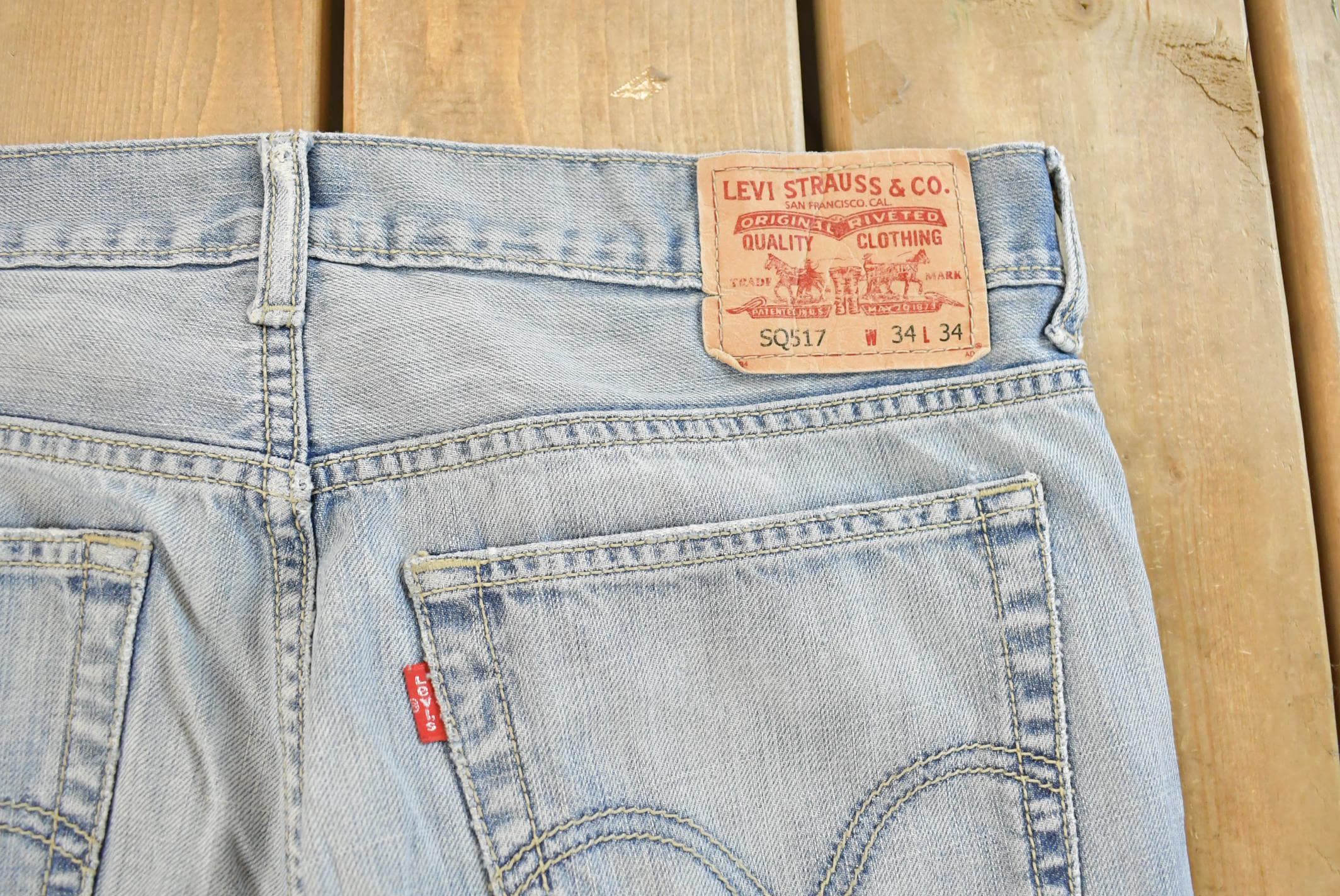 Vintage 1990s Levi's 517 Boot Cut Denim Jeans Men's 34 x 31 / Vintage Denim / Vintage Levi's / Levi Jeans / Boot Cut Jeans / Distressing