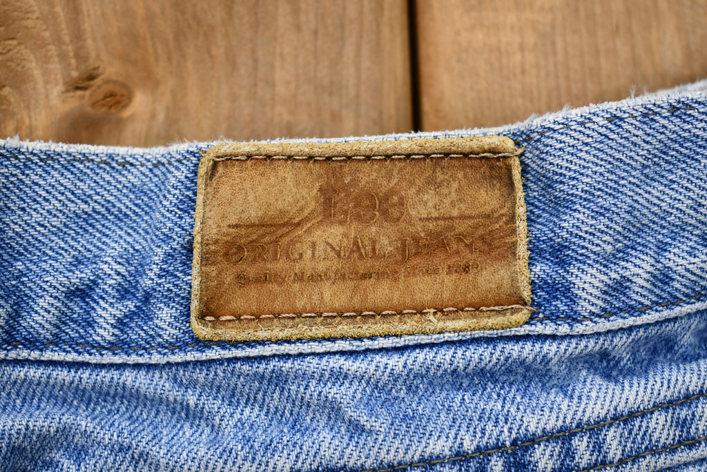 Vintage 1990s LEE Light Wash Tapered Mom Jeans