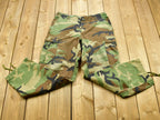 Vintage 90's Camouflage Cargo Pocket Pants Size Medium