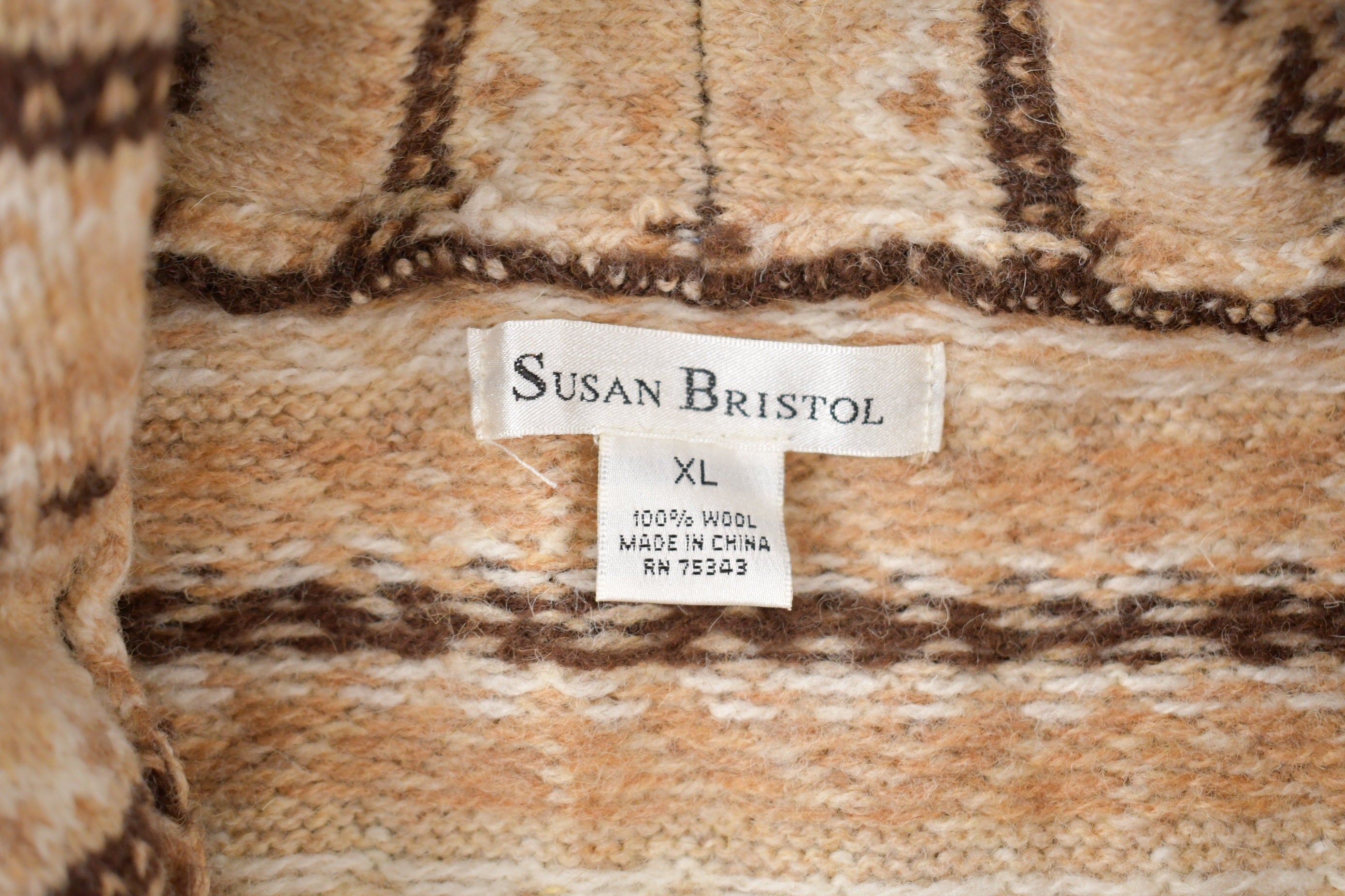 Vintage 1990s Susan Bristol Curling Knitted Sweater