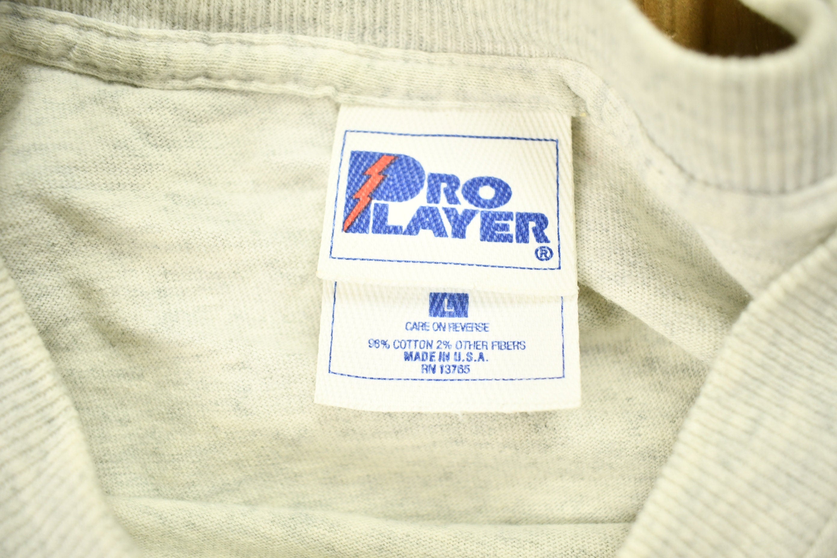 Vintage 1996 Montreal Canadiens Thibault Goalie Pro Player T-Shirt