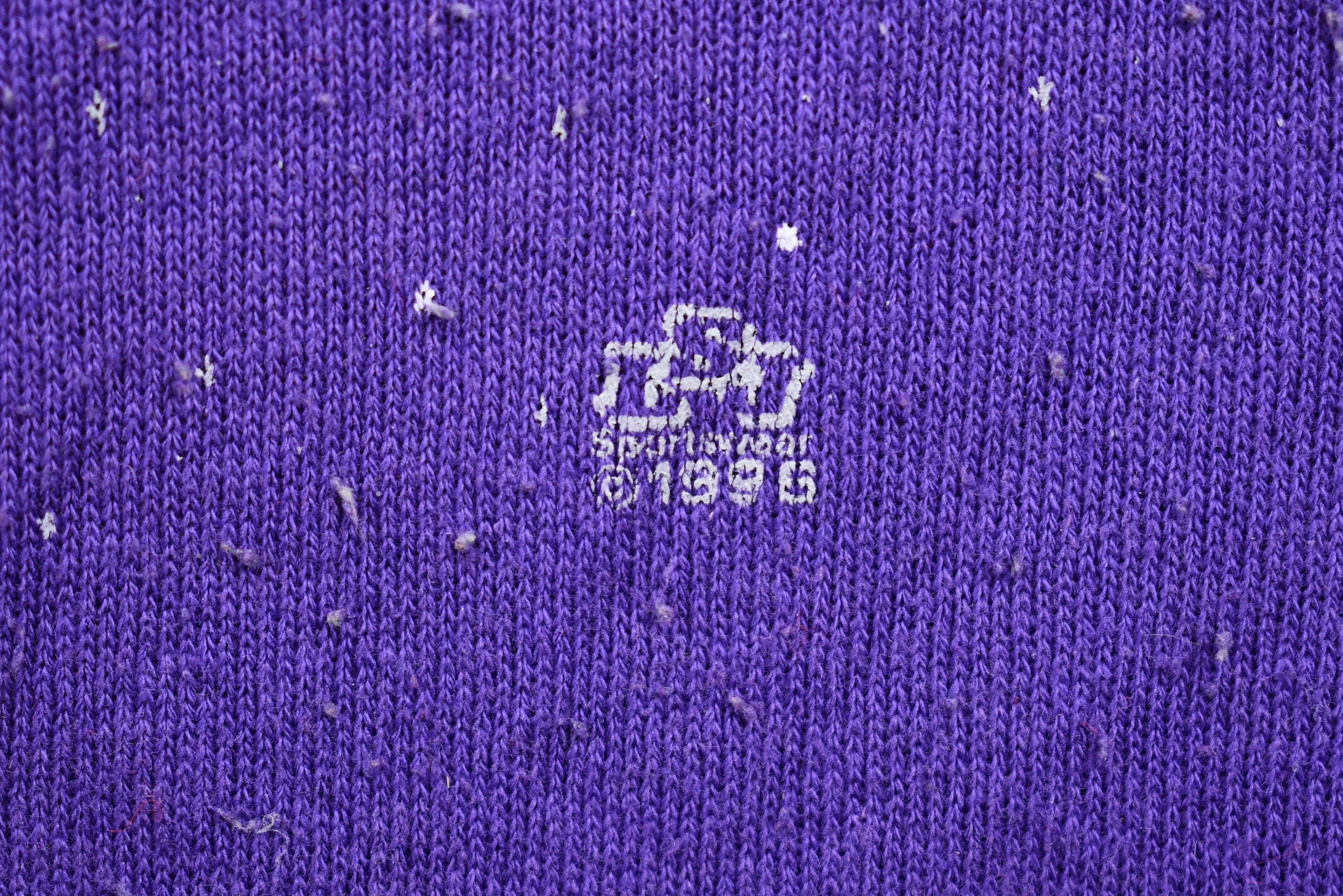 Vintage 1996 Bird Kingdom Pullover Crewneck