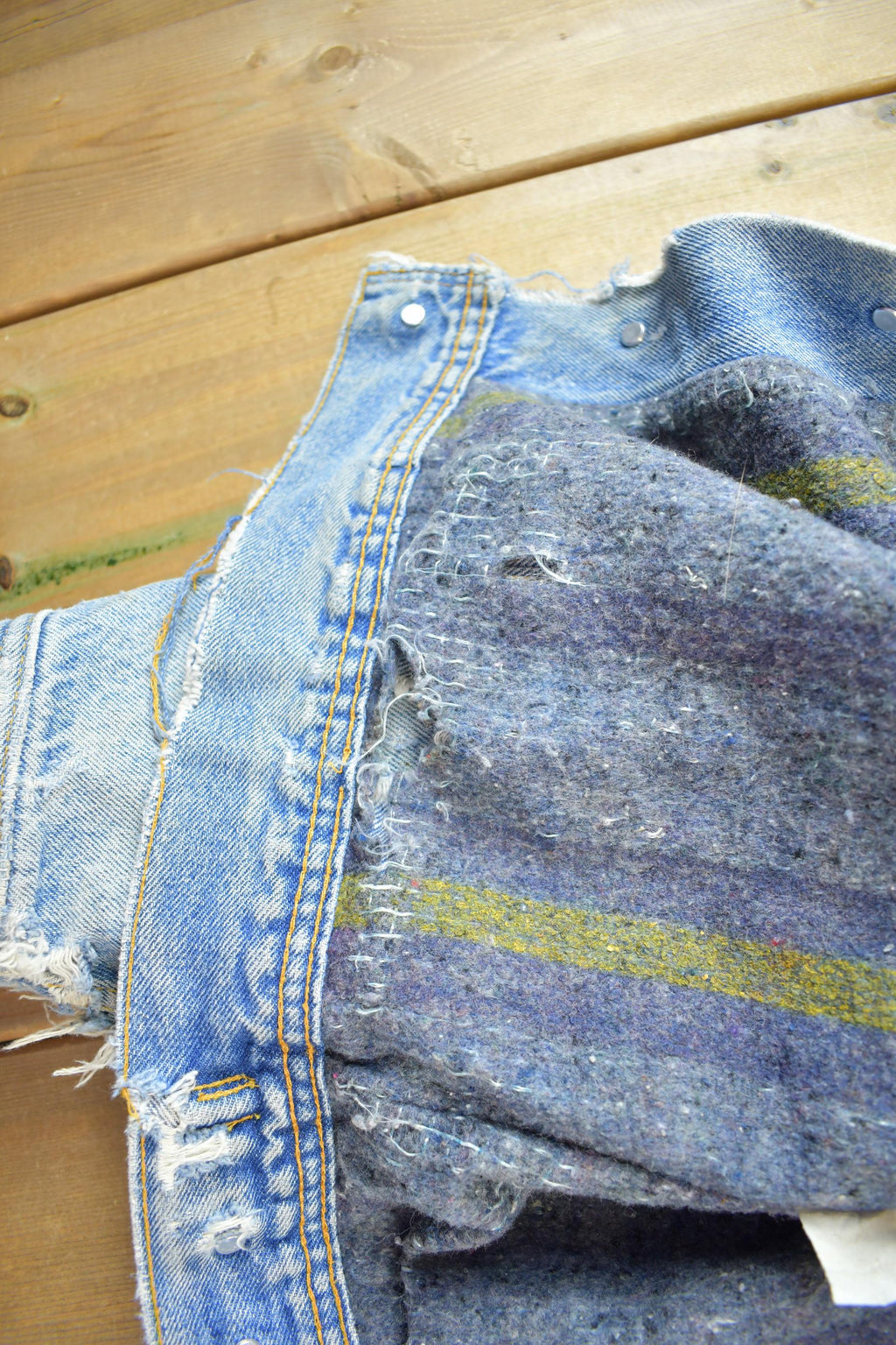 Vintage 1980s THRASHED Lee Storm Rider Blanket Lined Jean Jacket