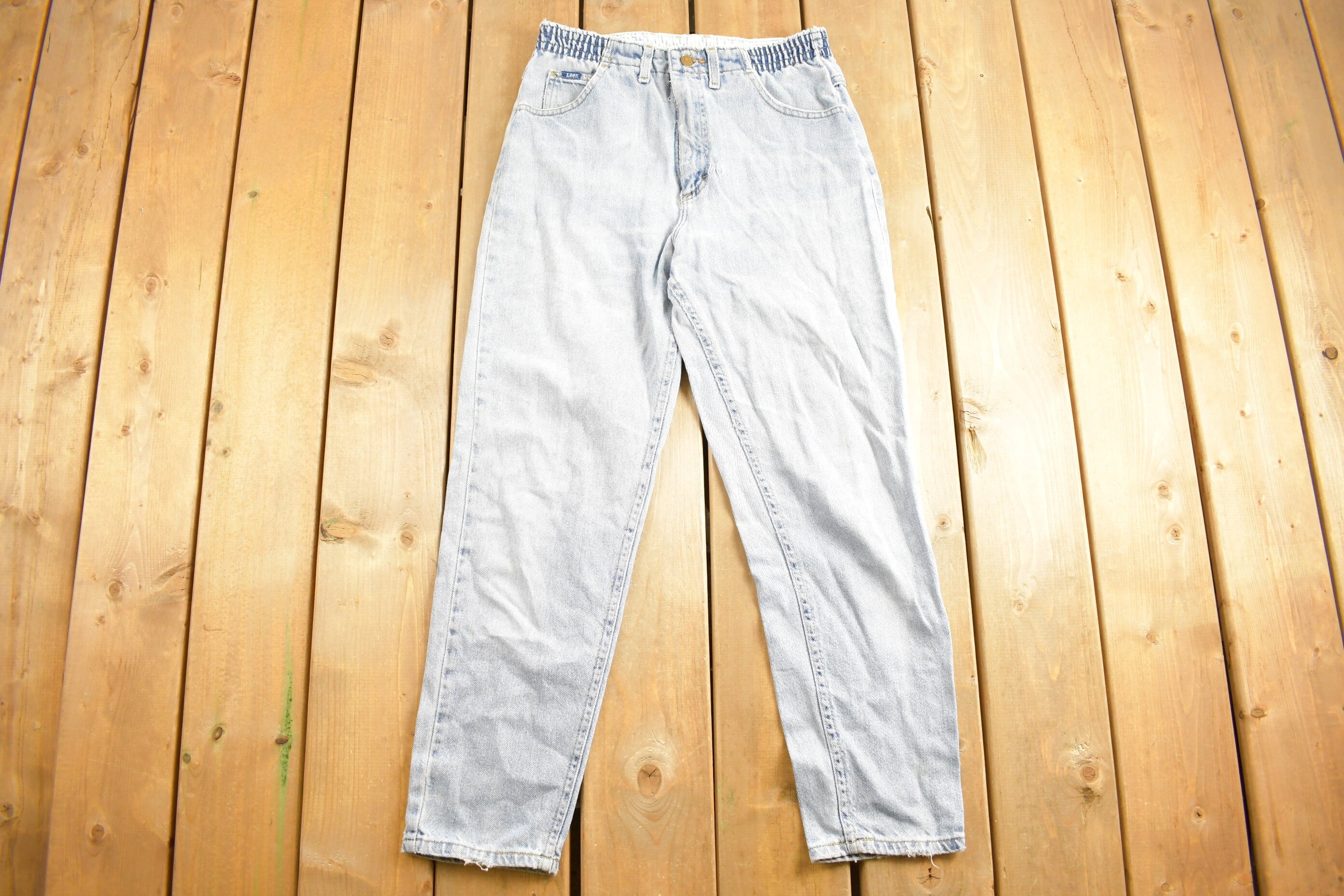 Vintage 1990s Lee Light Wash Denim Jeans 29 - 31 x 26.5 / Vintage Denim / Distressed Jeans / Streetwear Fashion / Vintage Pants