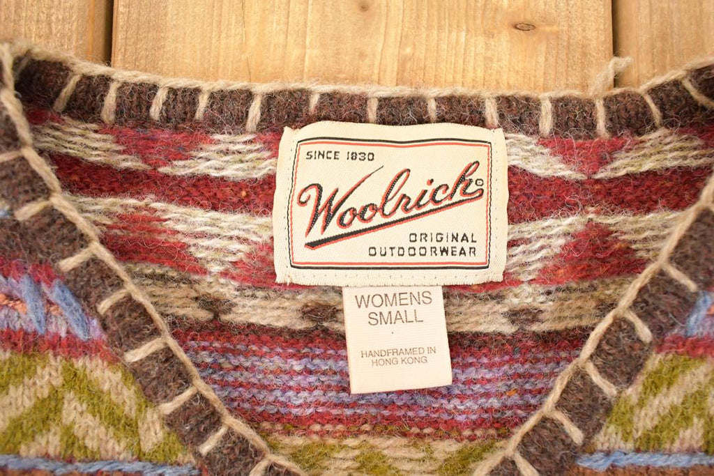 Vintage 1980s Woolrich Abstract Knit V Neck Sweater Women's S / 80s Knitted Sweatshirt / Vintage Preppy Knits