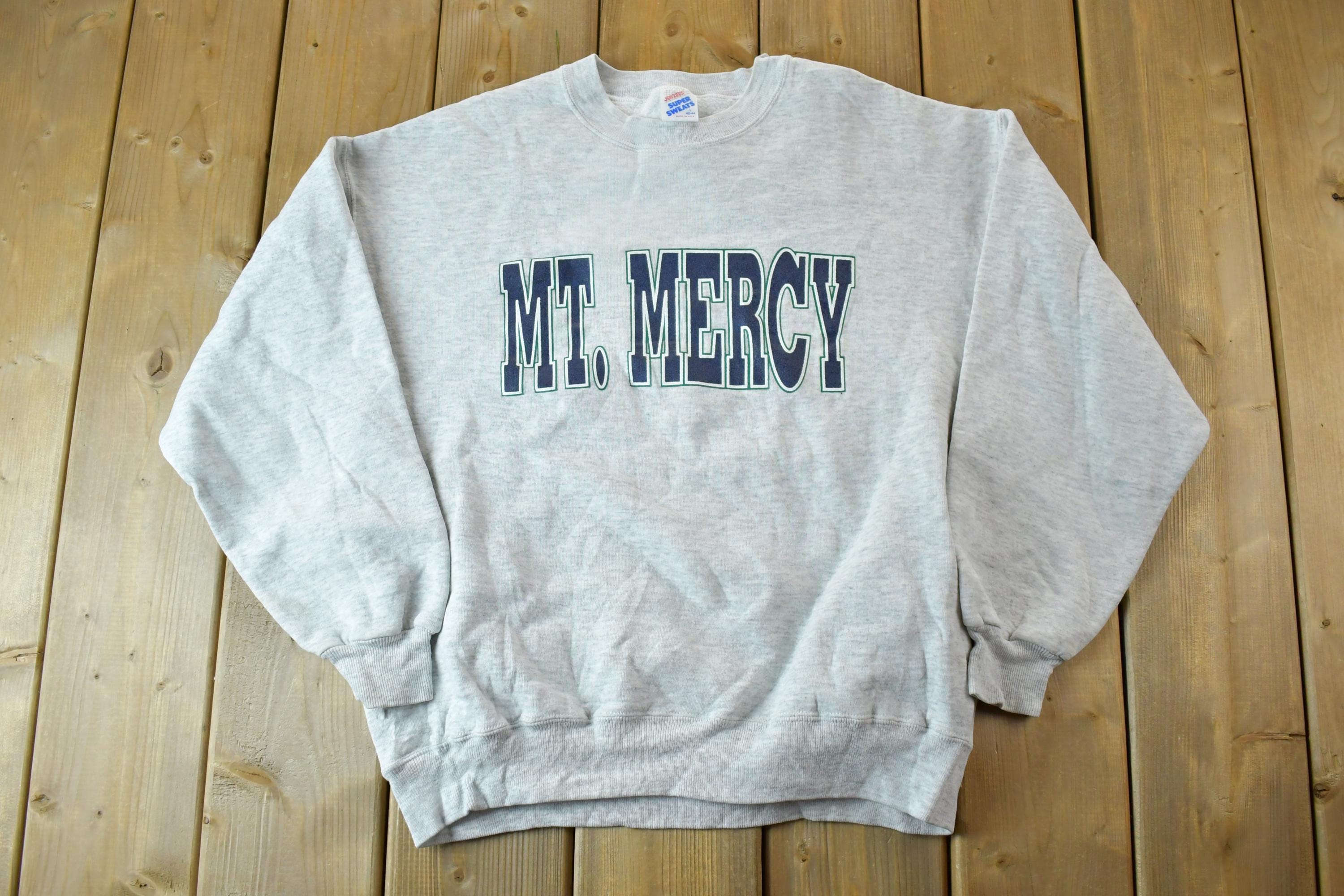 Vintage 1990s Mt Mercy Heather Gray University Collegiate Crewneck / Embroidered / NCAA Sweatshirt / Sportswear / Americana