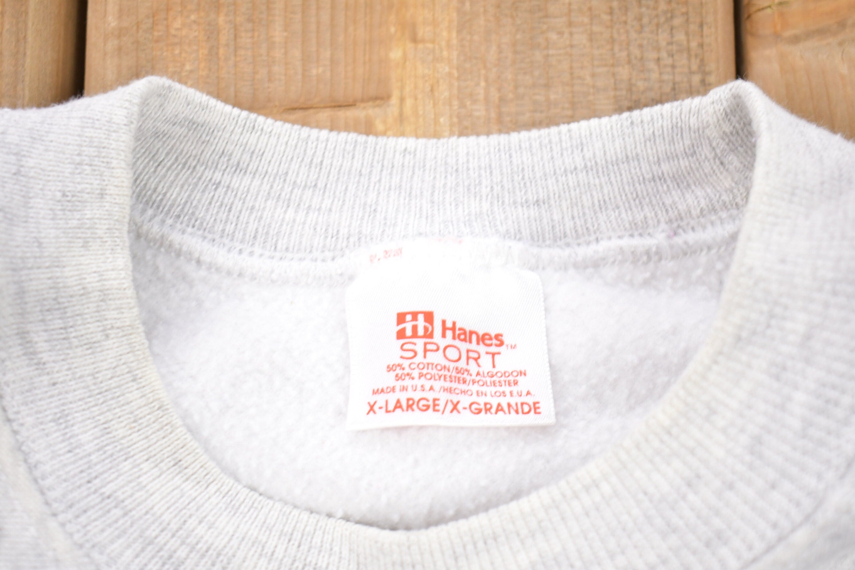 Vintage 1980s Floral Touch Of Class Graphic Raglan Crewneck Sweatshirt