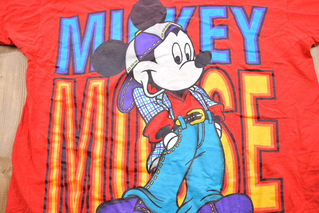 Vintage 1990s Mickey Mouse Graphic T-Shirt
