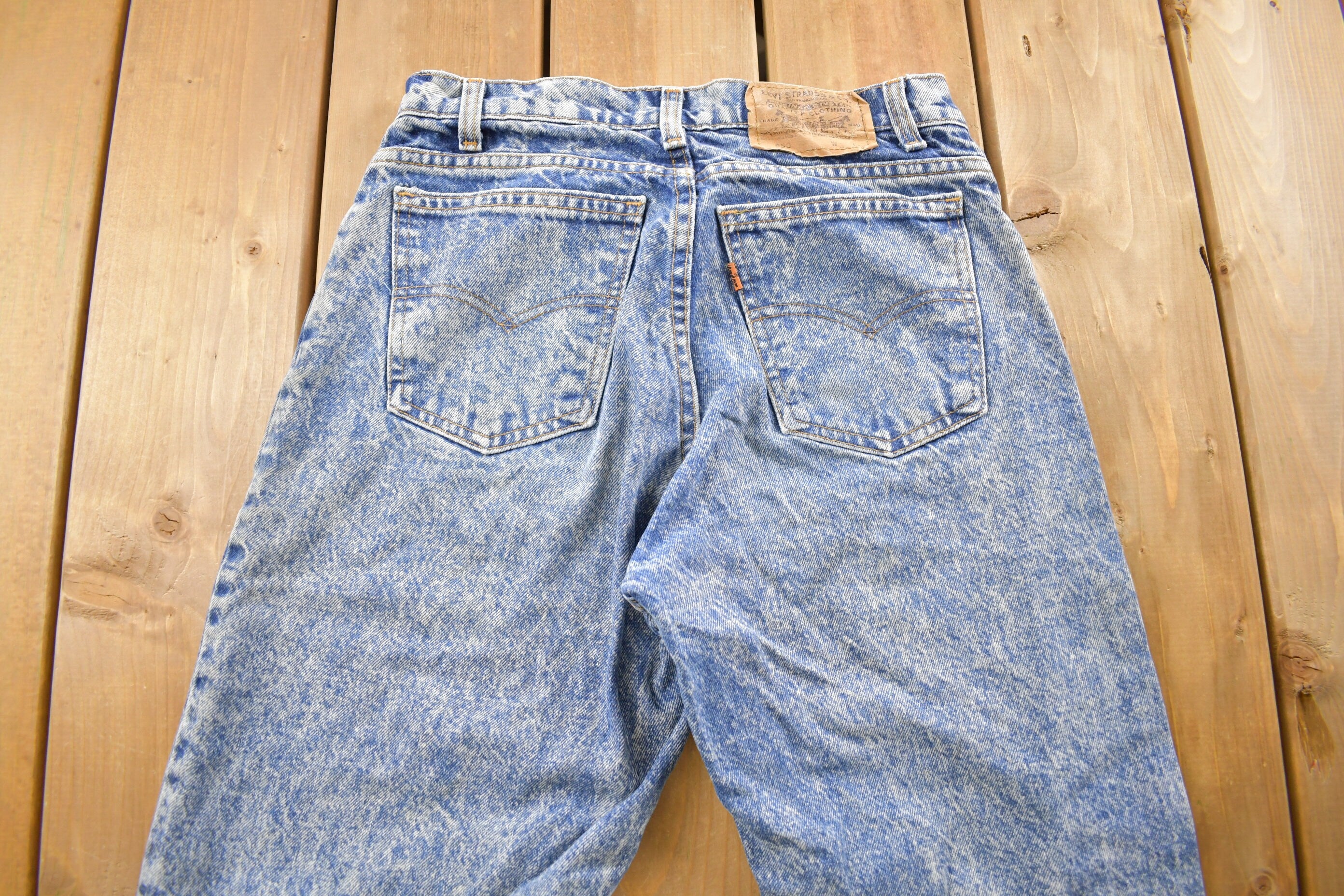 Vintage 1990s Levi's 550 Orange Tab Acid Wash Jeans Size 28 x 33