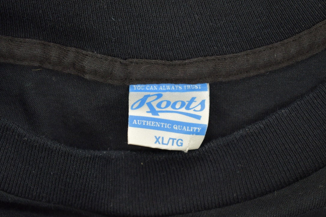 Vintage 1990s Roots Canada Graphic T-Shirt