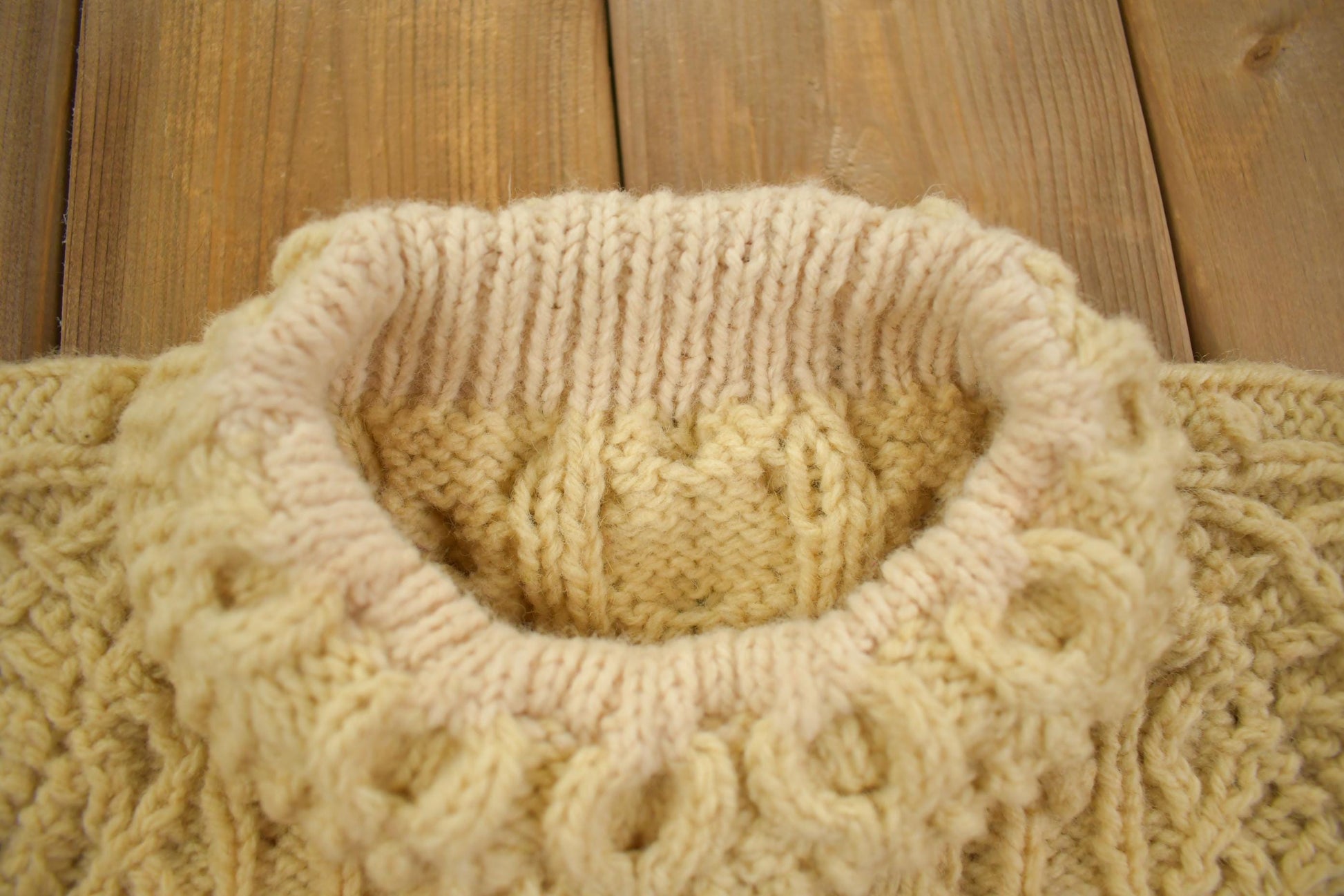 Vintage 1980s 100% Wool Cable Knit Fisherman Turtleneck Sweater