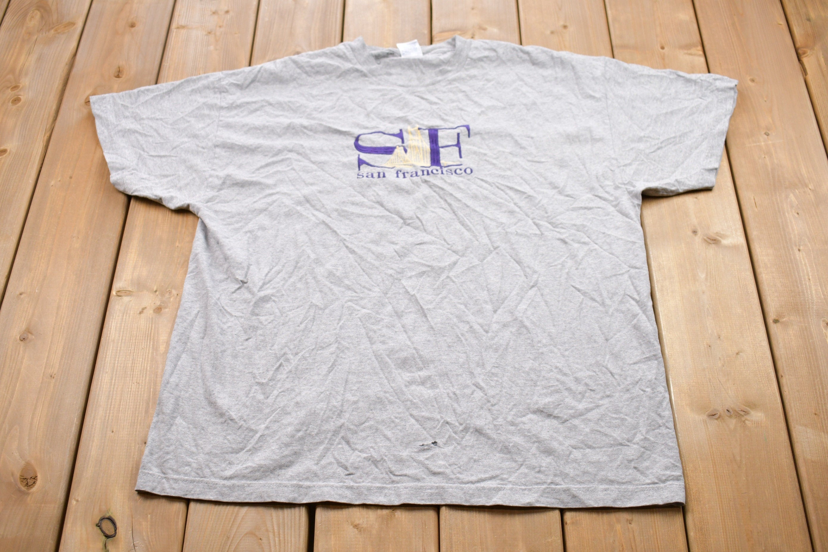 Vintage 1990s San Francisco Embroidered Graphic T-Shirt
