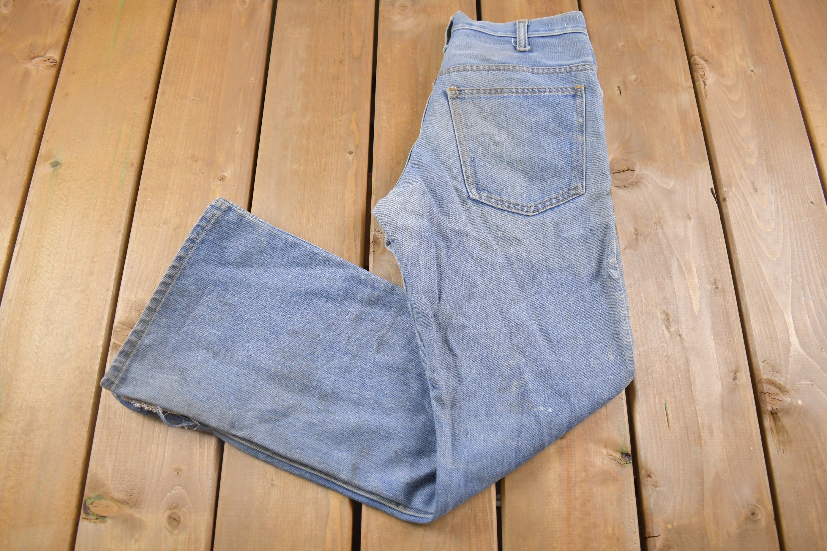 True Vintage 1970's Plain Pocket's Flared Distressed Blue Jeans 30 x 29