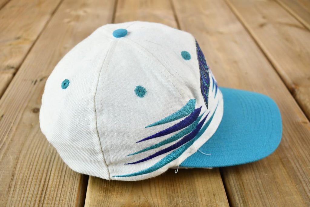 Vintage 1990s Charlotte Hornets NBA Logo Athletic Diamond Snap Back Hat
