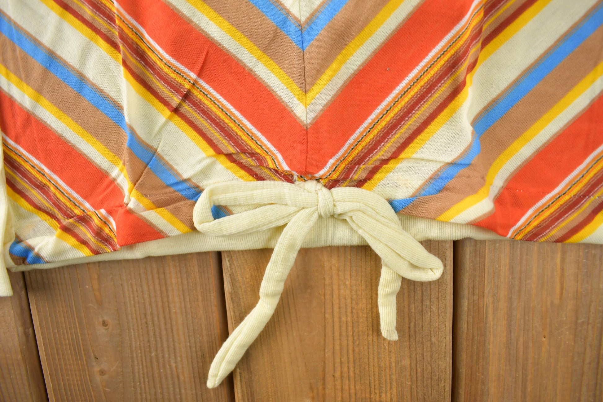 True Vintage 1960s Deadstock Helen Sue Long Sleeve Psychedelic Nylon Blouse Knit Sport Top