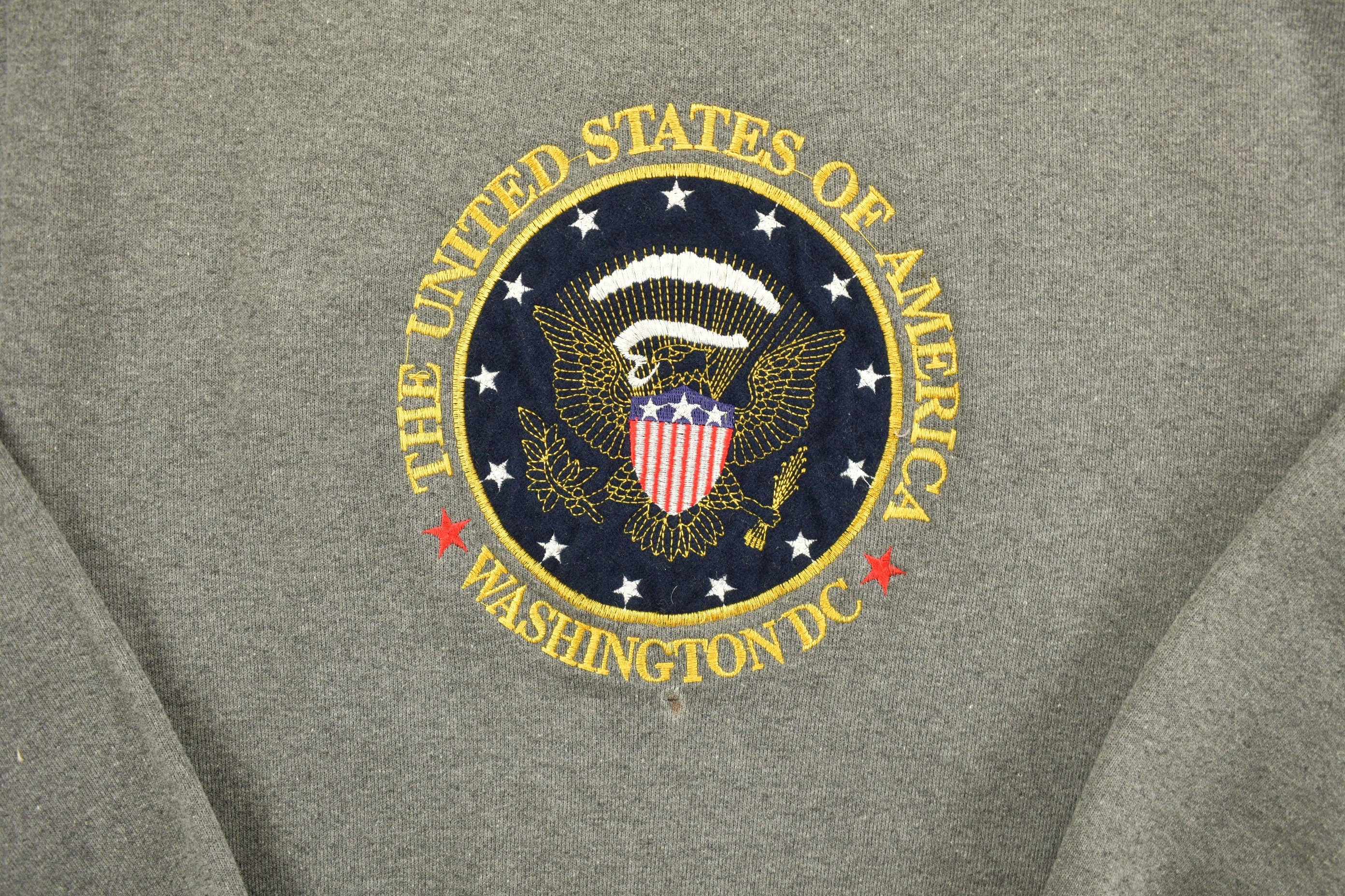 Vintage 1990s United States Washington Embroidered Crewneck  Travel Sweatshirt  Pullover Sweatshirt  Tourist Sweater