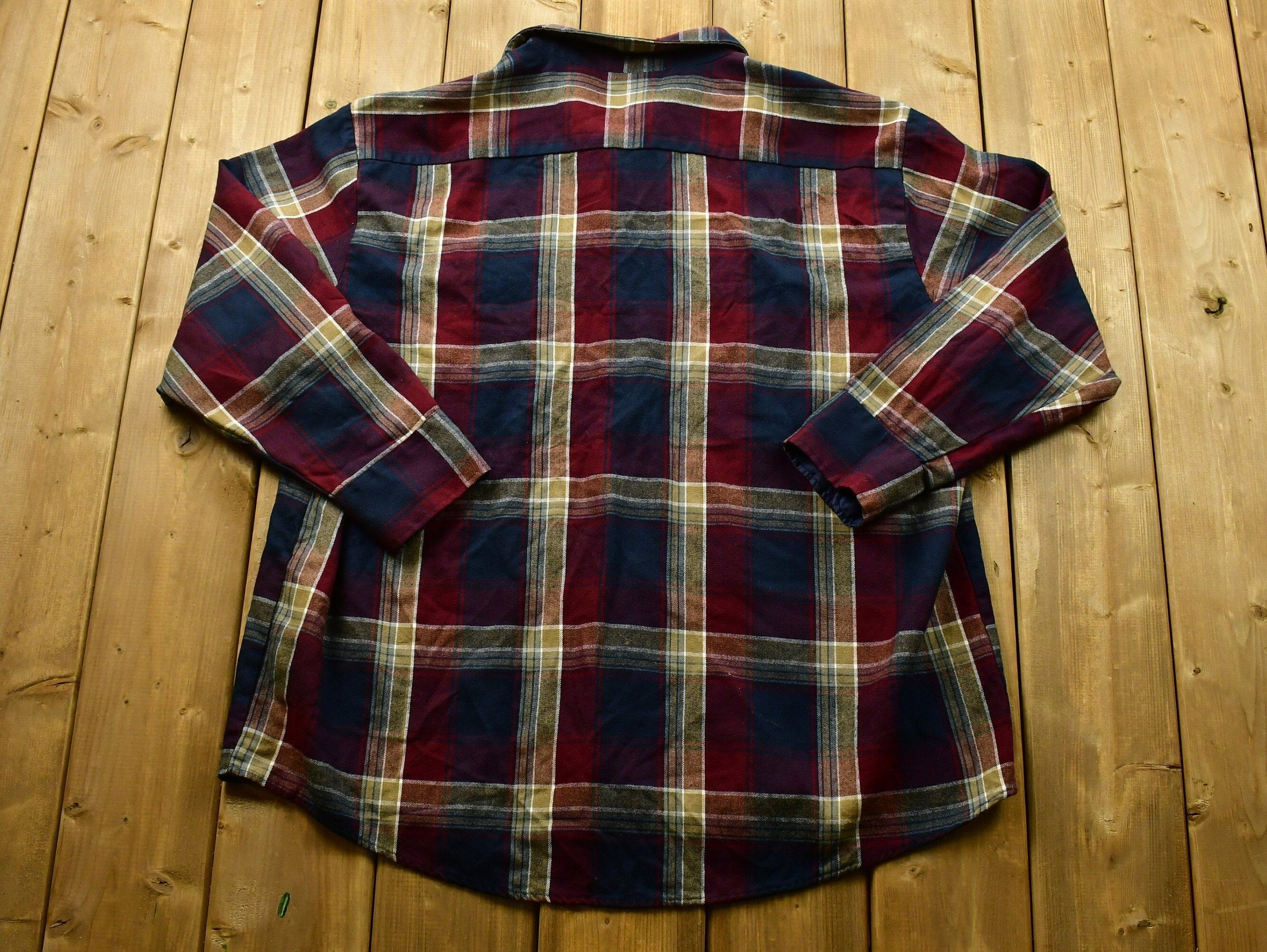 Vintage 90's Northwest Territory Button Up Shirt