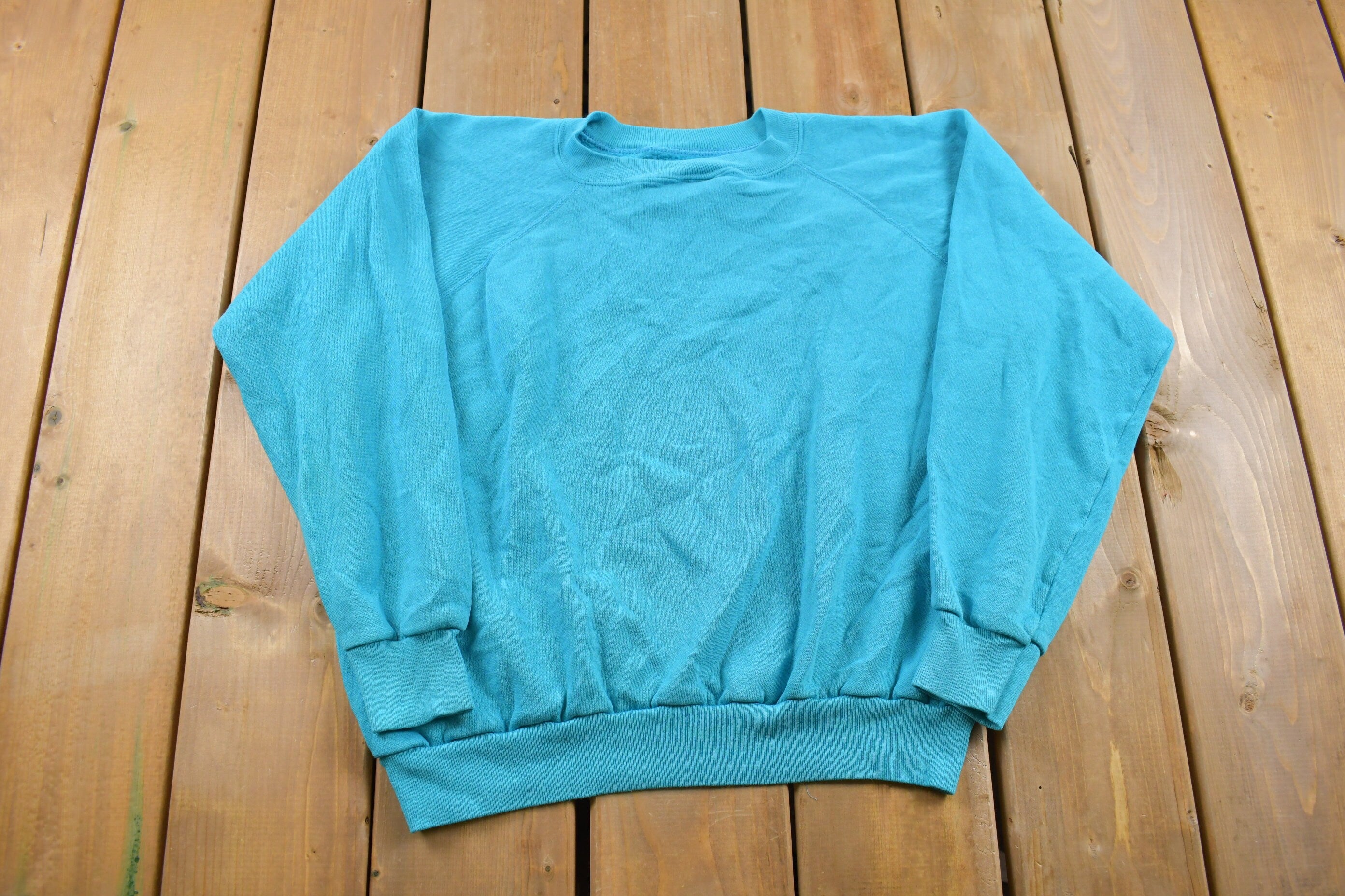 Vintage 1980s Blank Raglan Crewneck Sweatshirt