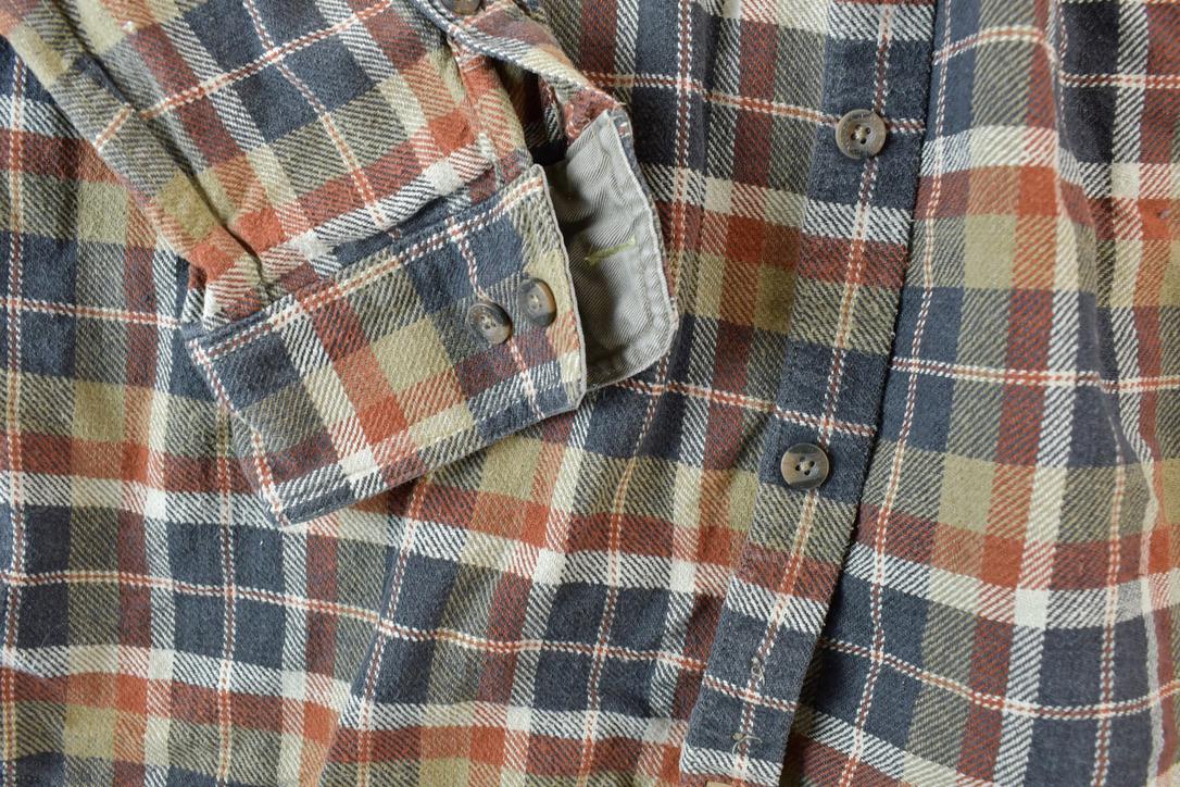 Vintage 1990s Northeast Outfitters Outdoorsman Button Up Plaid X Tall Western Heavyweight Shirt