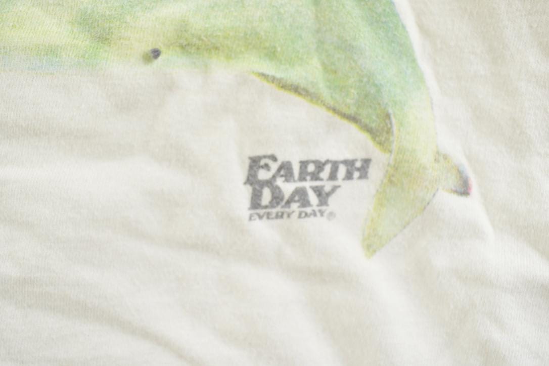 Vintage 1994 Earth Day National Wildlife Graphic T-Shirt