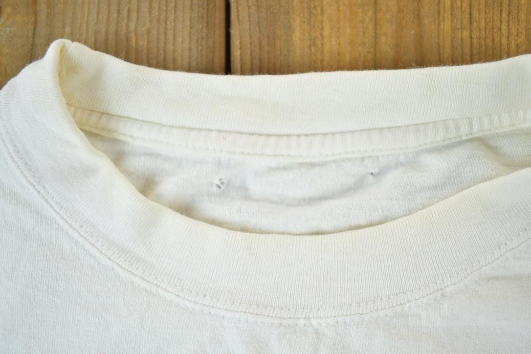 Vintage 1990s Bermuda Bananas Sailing Souvenir Single Stitch Graphic Print T-Shirt Made In USA / Vintage Streetwear / Vacation Tee