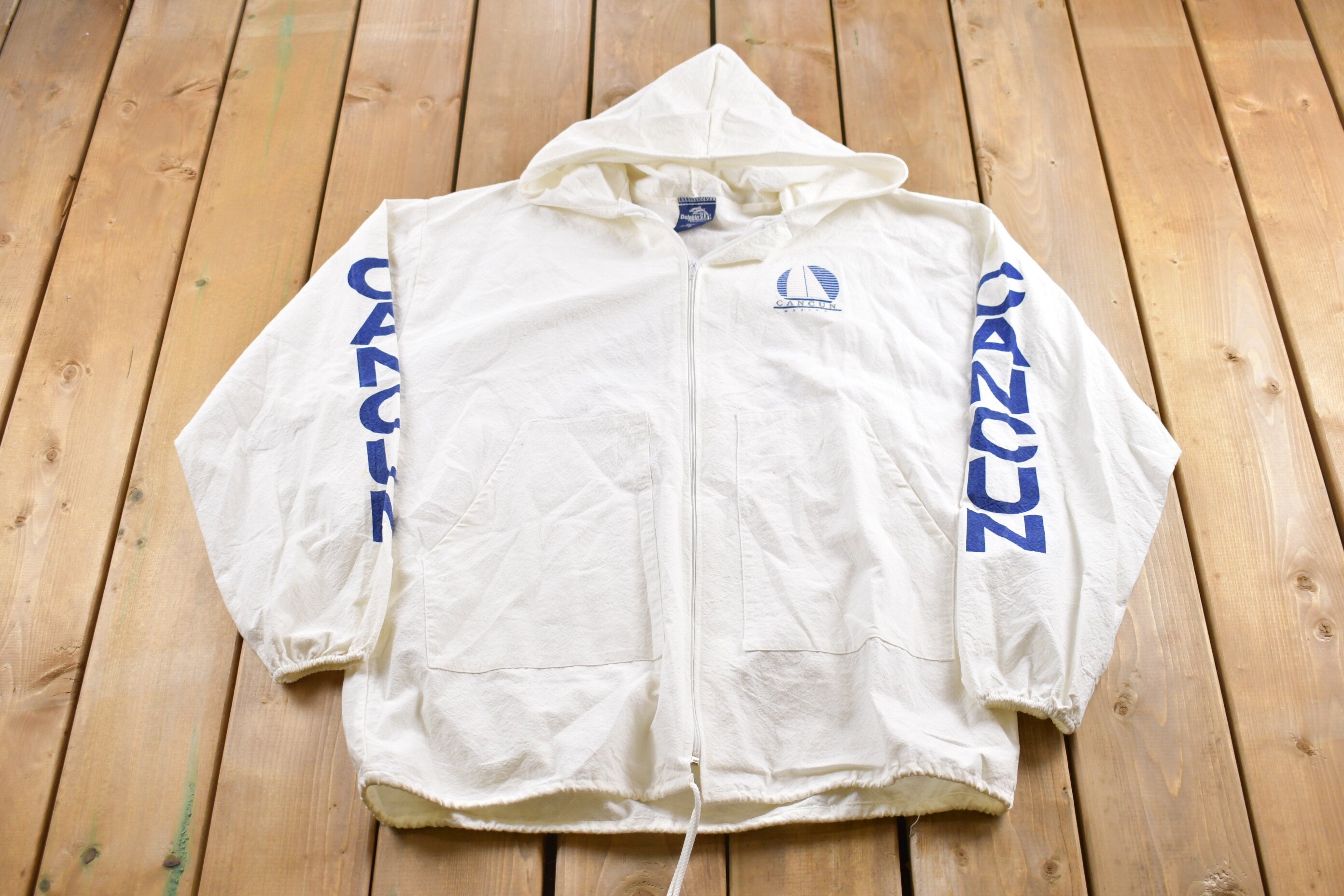Vintage 1990s Cancun Mexico Full Zip Graphic Hoodie