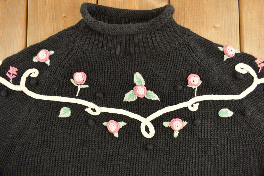 Vintage 1990's Maggie Lawrence Womens Floral Knit Sweater