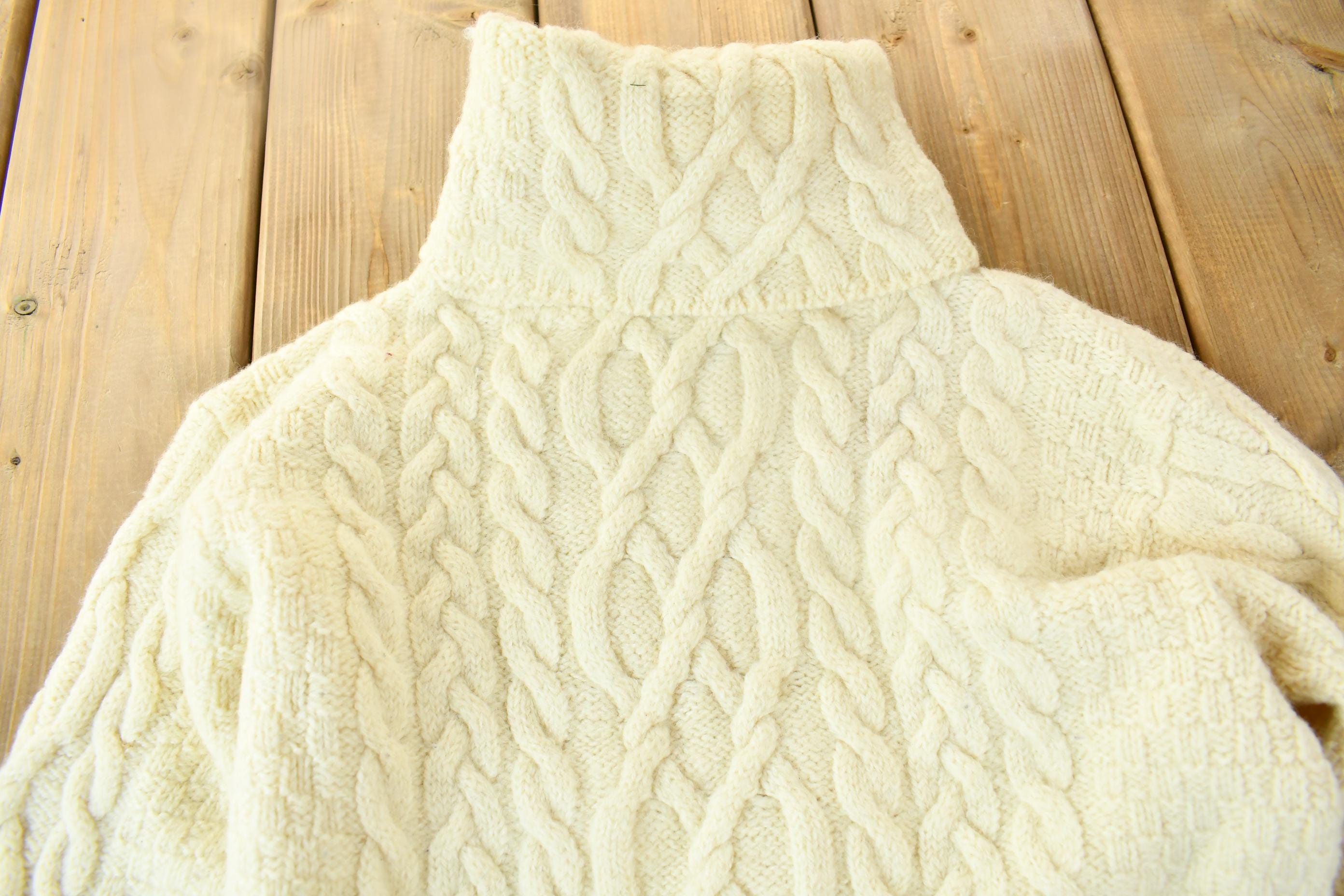 Vintage 1990s Inis Crafts 100% Wool 3D Cable Knit Turtleneck Sweater
