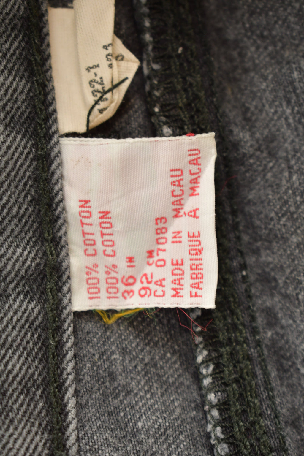 Vintage 1990's Brittania 2022 Jeans 33 x 29