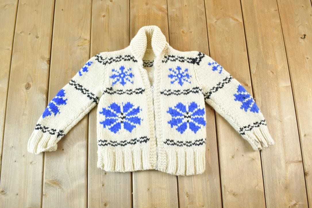 Vintage 1950s Hand Knit Wool Snowflake Full Zip Sweater Youth S