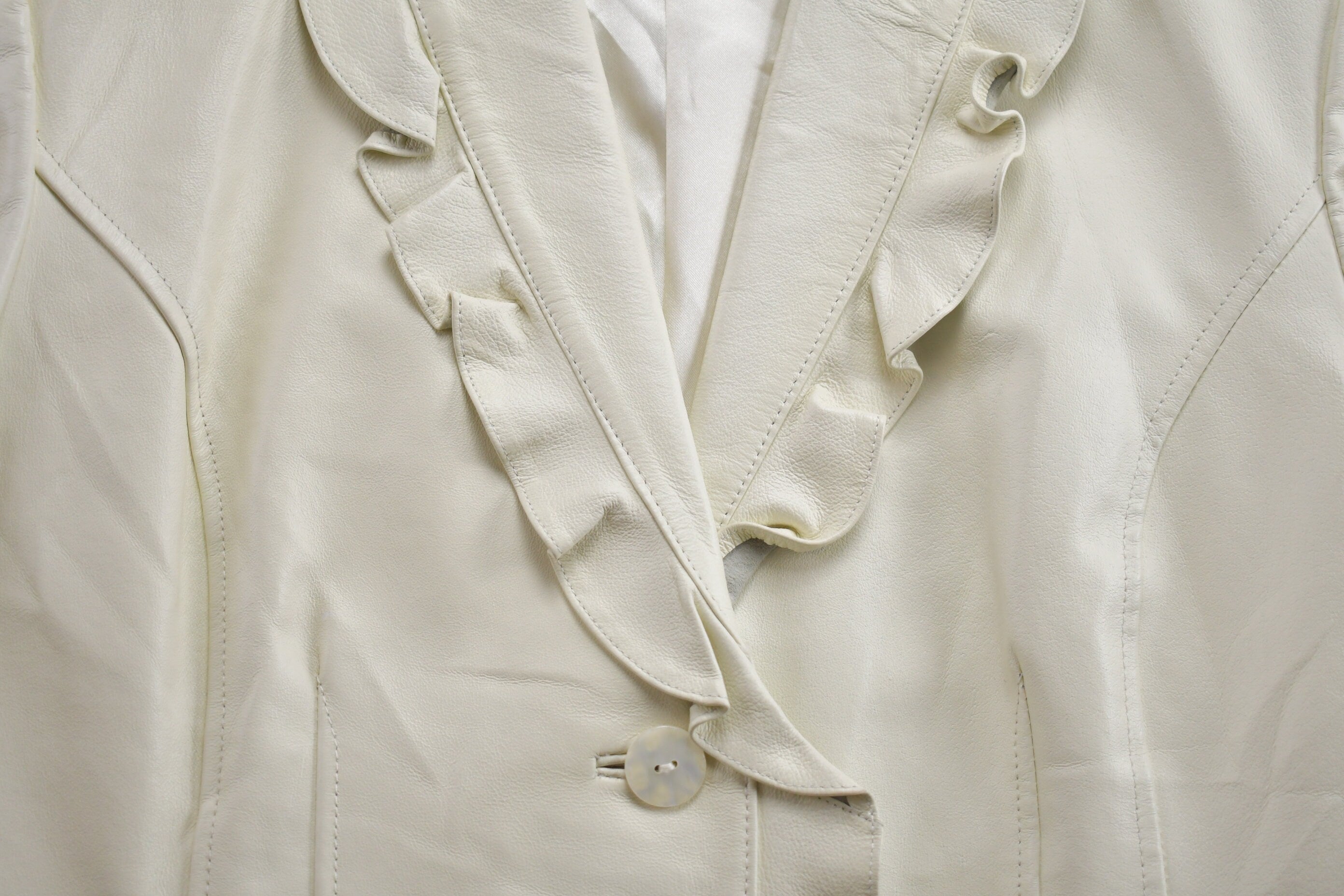 Vintage 1980s White Frill Leather Blazer Jacket