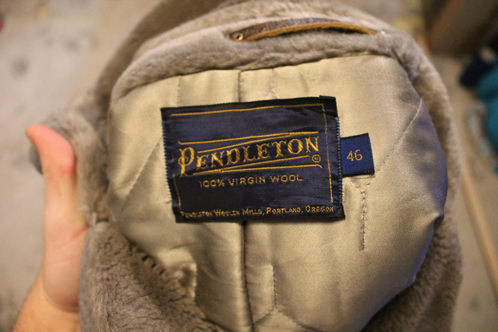 Vintage Pendleton 100% Wool Fur Collared Coat