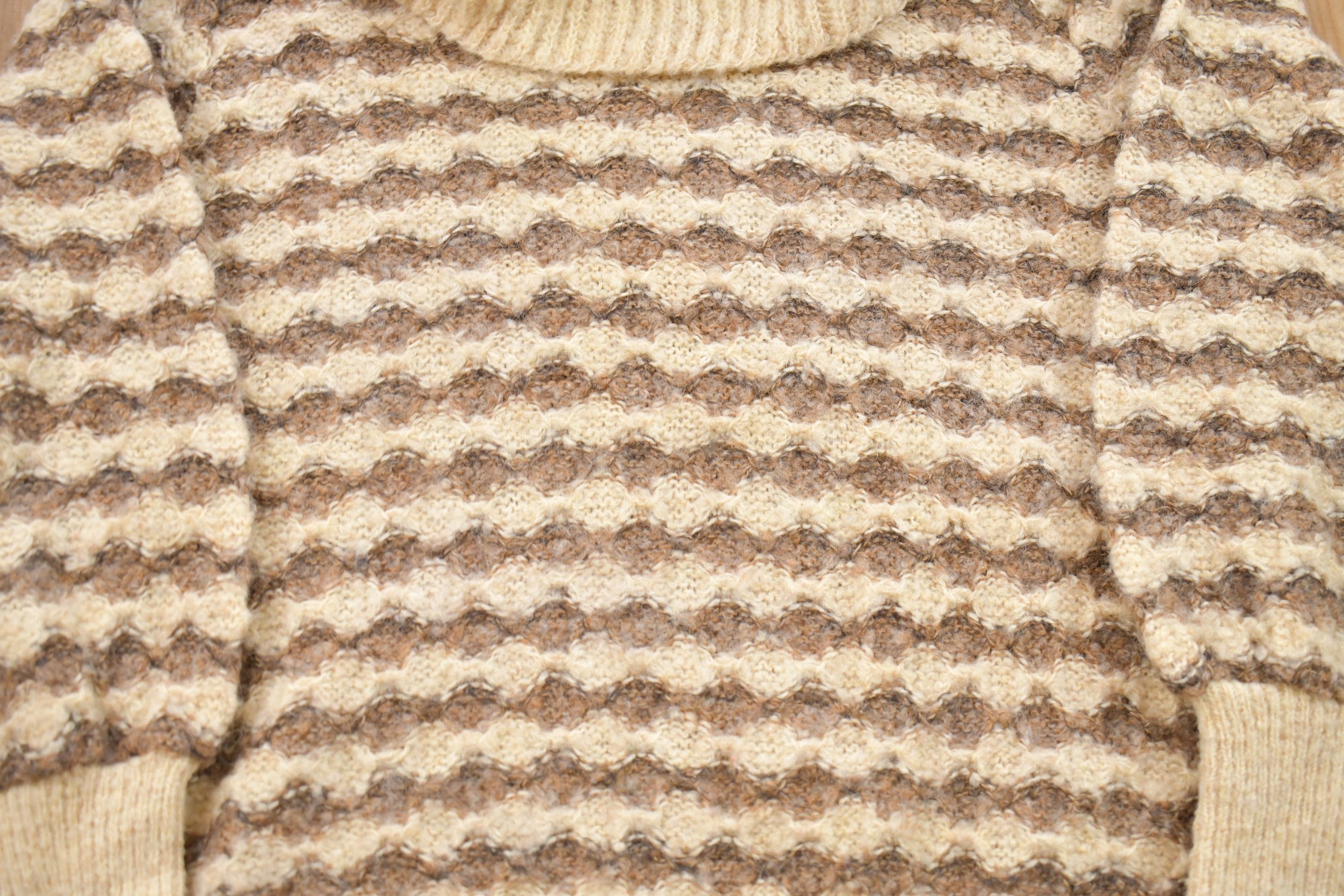 Vintage 1980s Trent Wool Knitted Crewneck Sweater