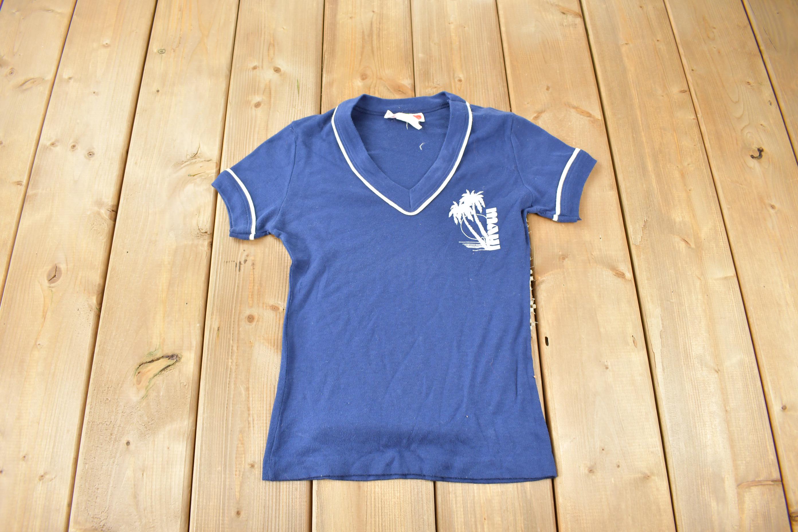 Vintage 1970s Maui Hawaii Souvenir Travel T-Shirt Made In USA