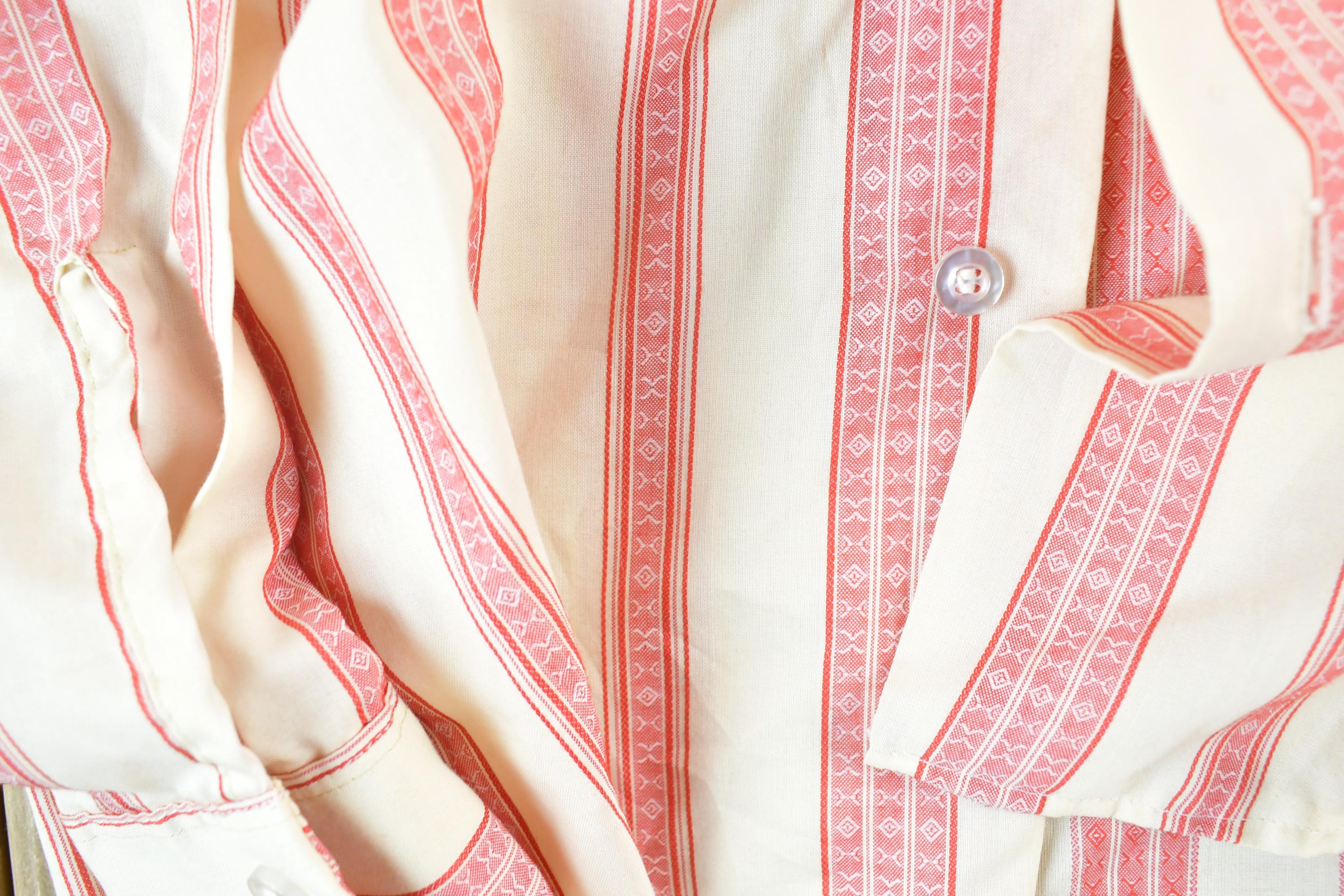 Vintage 1980s Hampshire House By Van Heusen Button Up Shirt
