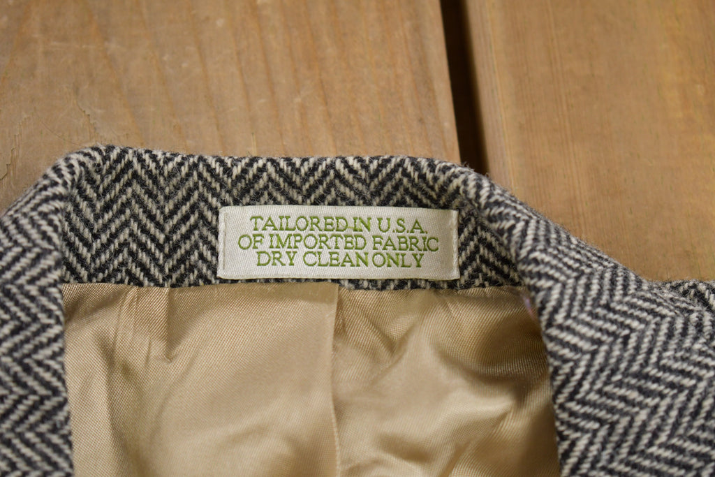 Vintage 1980s Orvis Herringbone Blazer Button Up Shirt