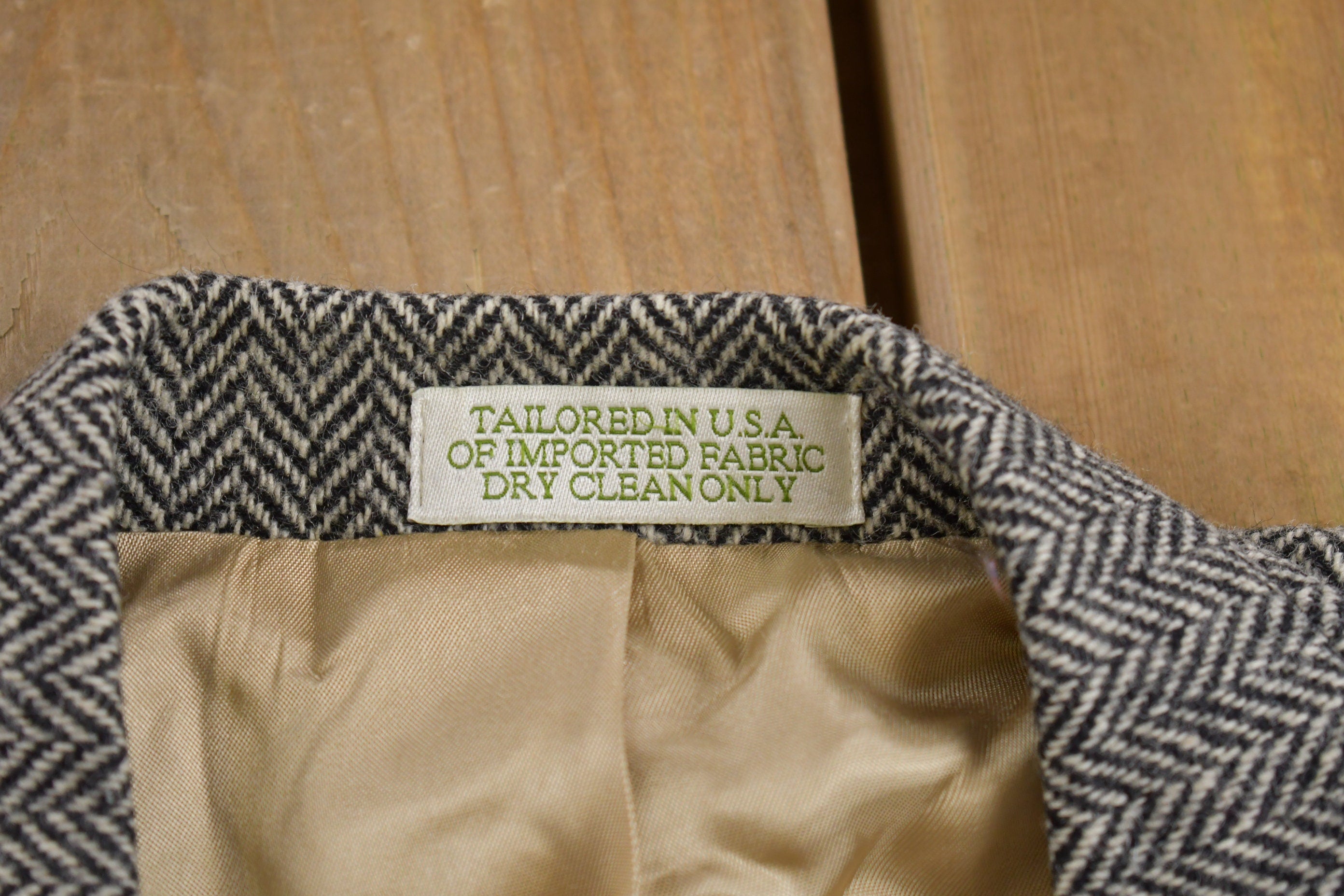 Vintage 1980s Orvis Herringbone Blazer Button Up Shirt