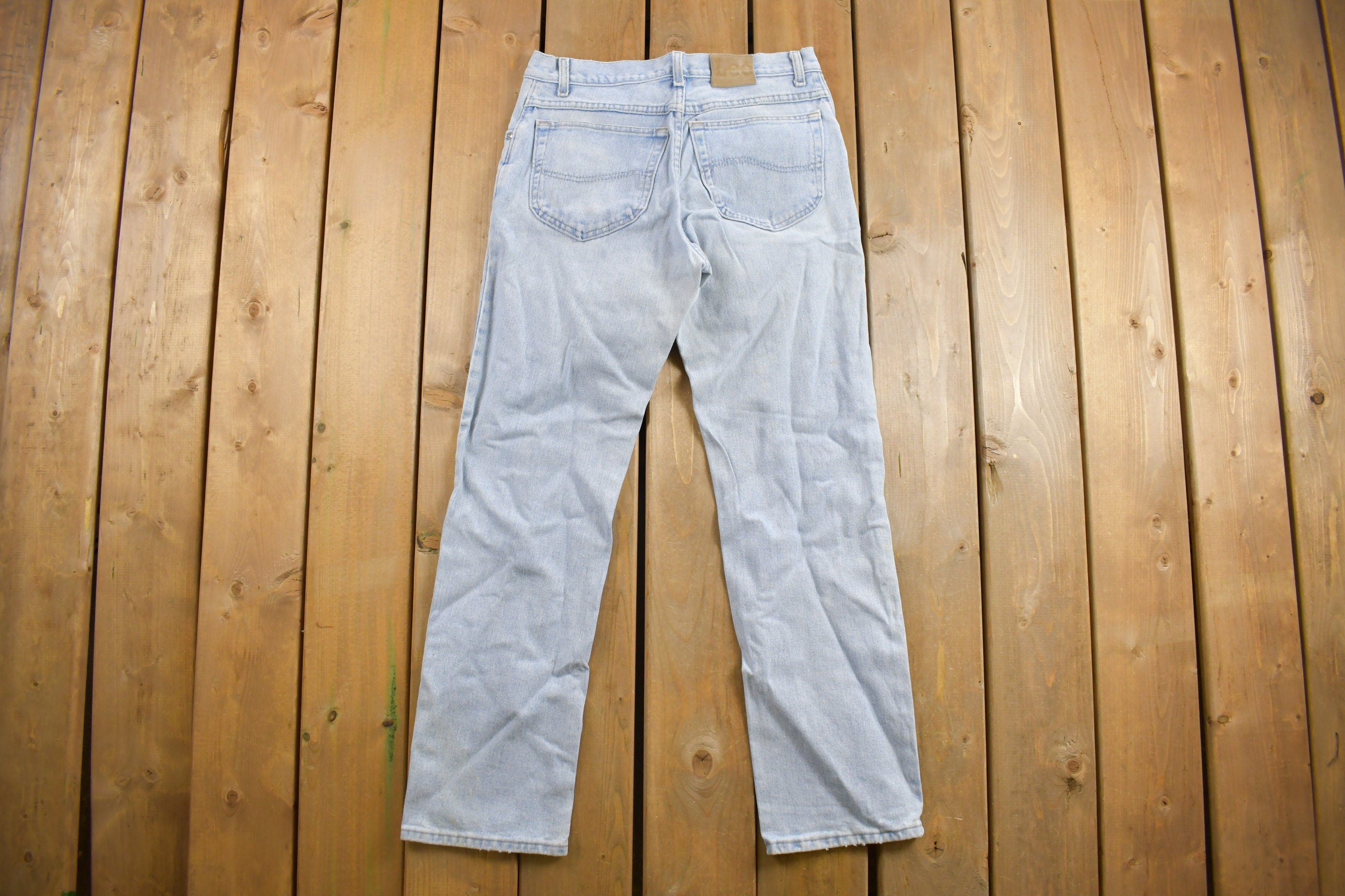 Vintage 1990's Lee Light Wash Jeans Size 32 x 30