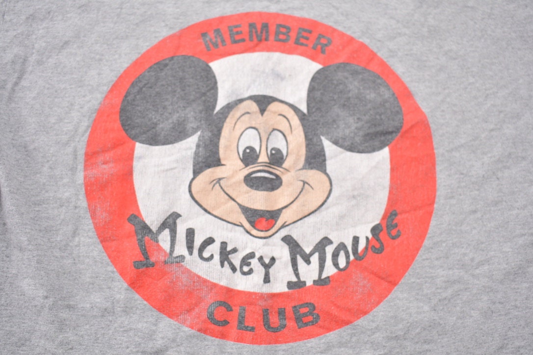 Vintage 2000s Walt Disney World Mickey Mouse Club Member T-Shirt