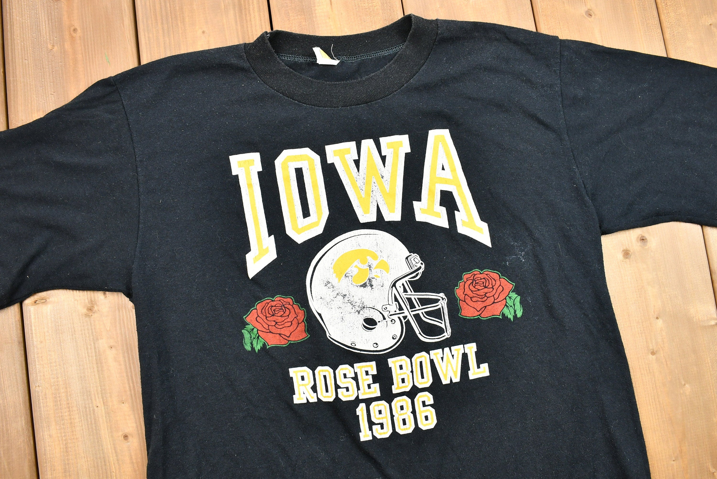Vintage 1986 Iowa State University Rose Bowl Graphic T-Shirt