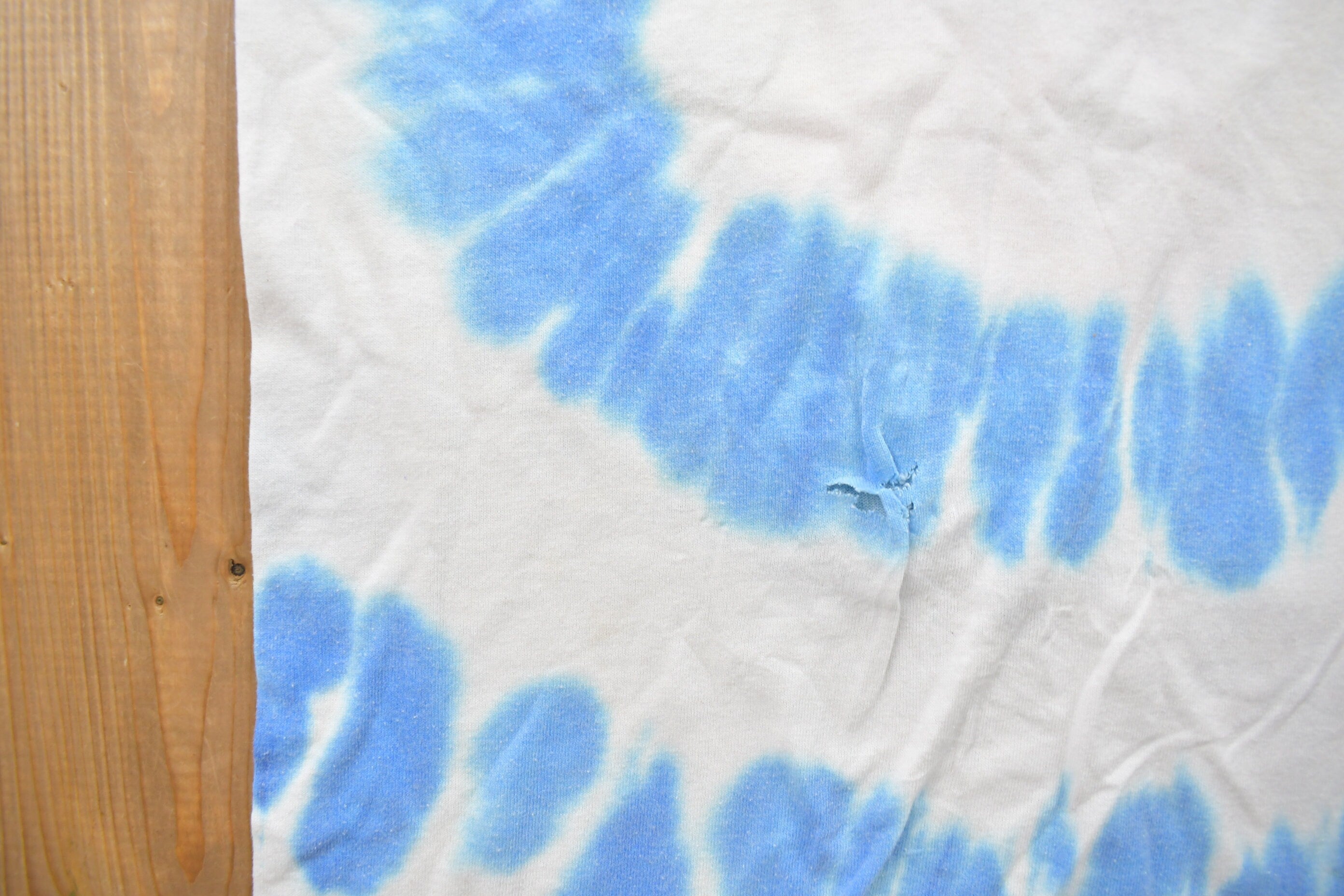 Vintage 1990s Tweety Bird American Flag Tie Dye Graphic T-Shirt