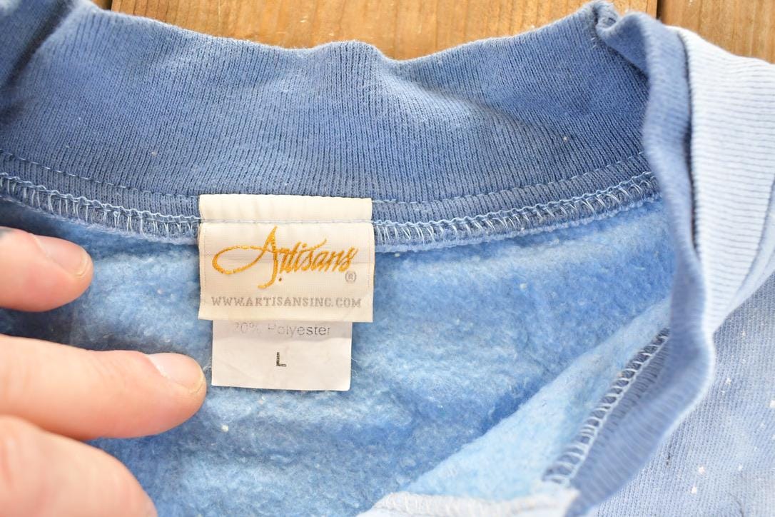 Vintage 1990s Artisans AOP Christmas Button Up Double Collar Crewneck Sweatshirt Men's M / Made In USA / 90s Xmas Crewneck