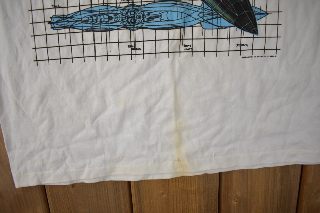 Vintage 1990s Sea Quest DSV Single Stitch TV Promo Graphic T Shirt Size L *Stains*