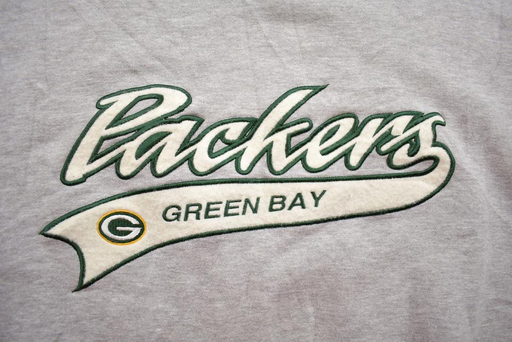 Vintage 1990s Green Bay Packers Embroidered NFL Football Crewneck Sweatshirt Made In USA