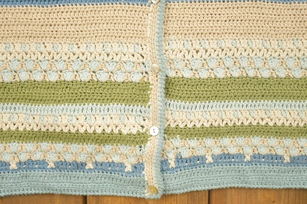 Vintage 1990s Womens Knitted Cardigan Sweater